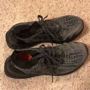 Adidas ultra boost size 5.5/7 womens unisex